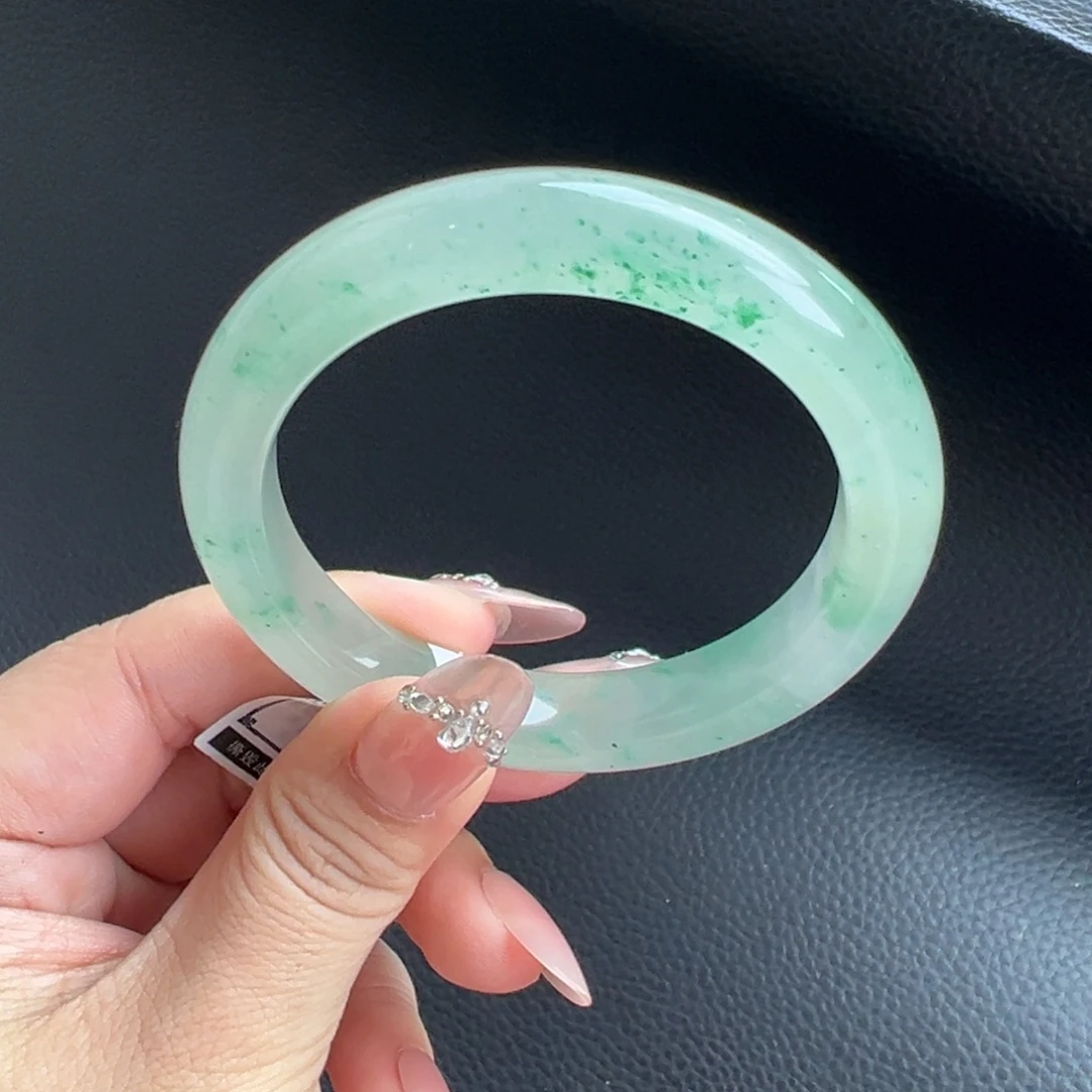 石英质玉未镶嵌手镯55.4