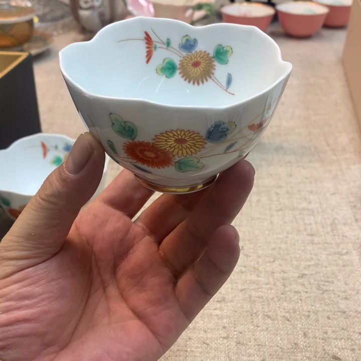 金瓷阁家的美丽瓷器