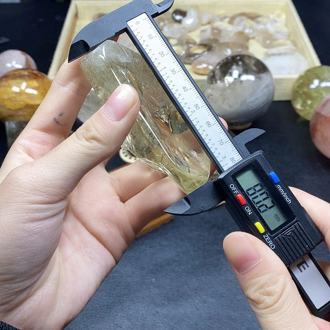 珠宝半成品未镶嵌绿水晶195水晶石