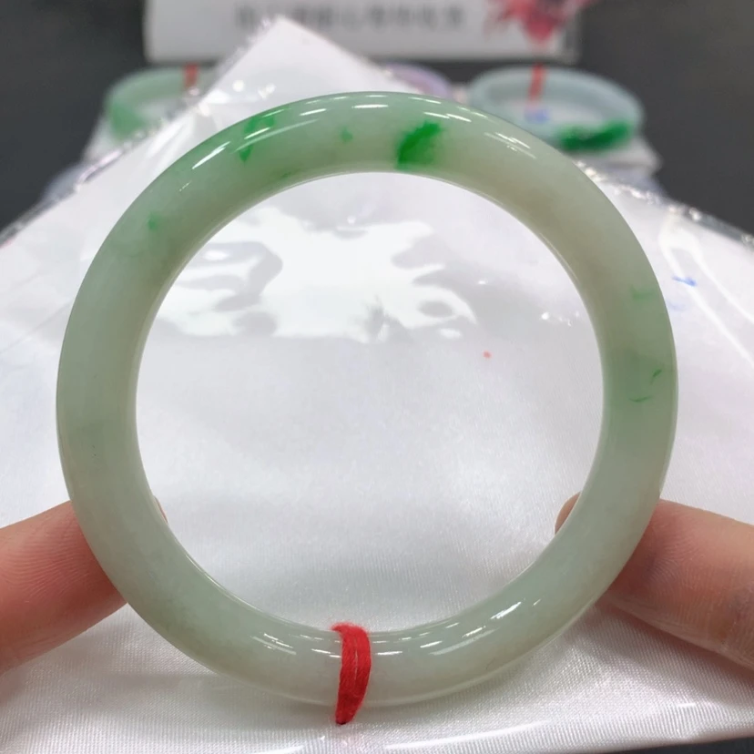 【闪购商品】翡翠手镯未镶嵌翡翠