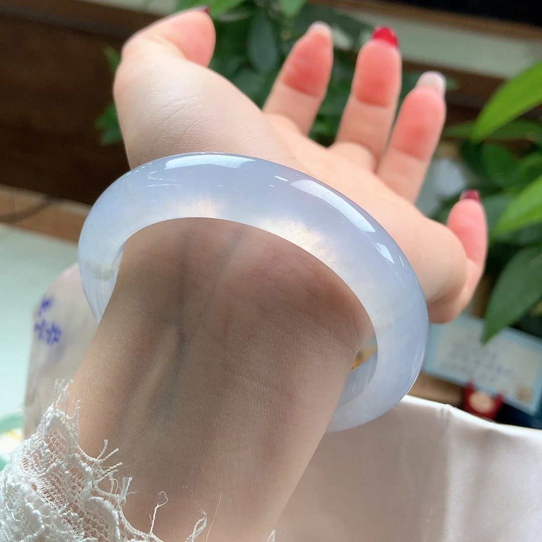 翡翠未镶嵌手镯白冰炸光23号