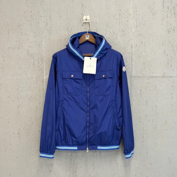 未使用 MONCLER 全新moncler蓝色尼龙外套4码