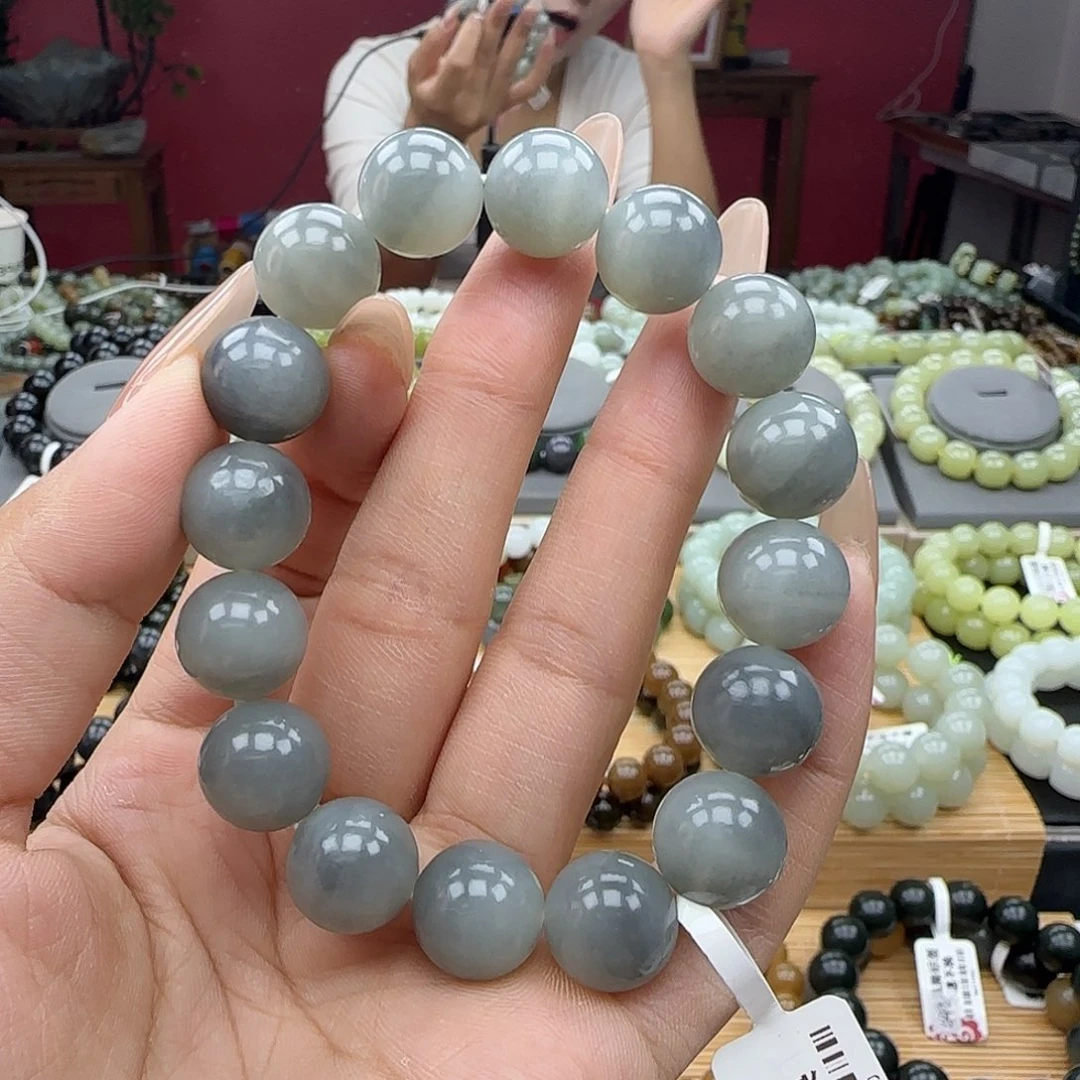 和田玉未镶嵌手串