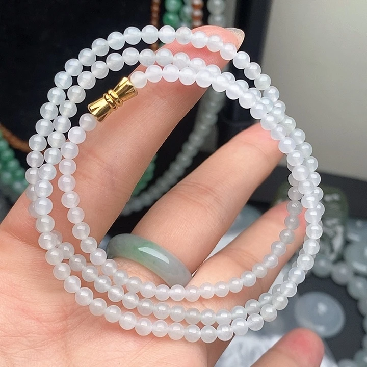 定制翡翠未镶嵌诚****8卡4