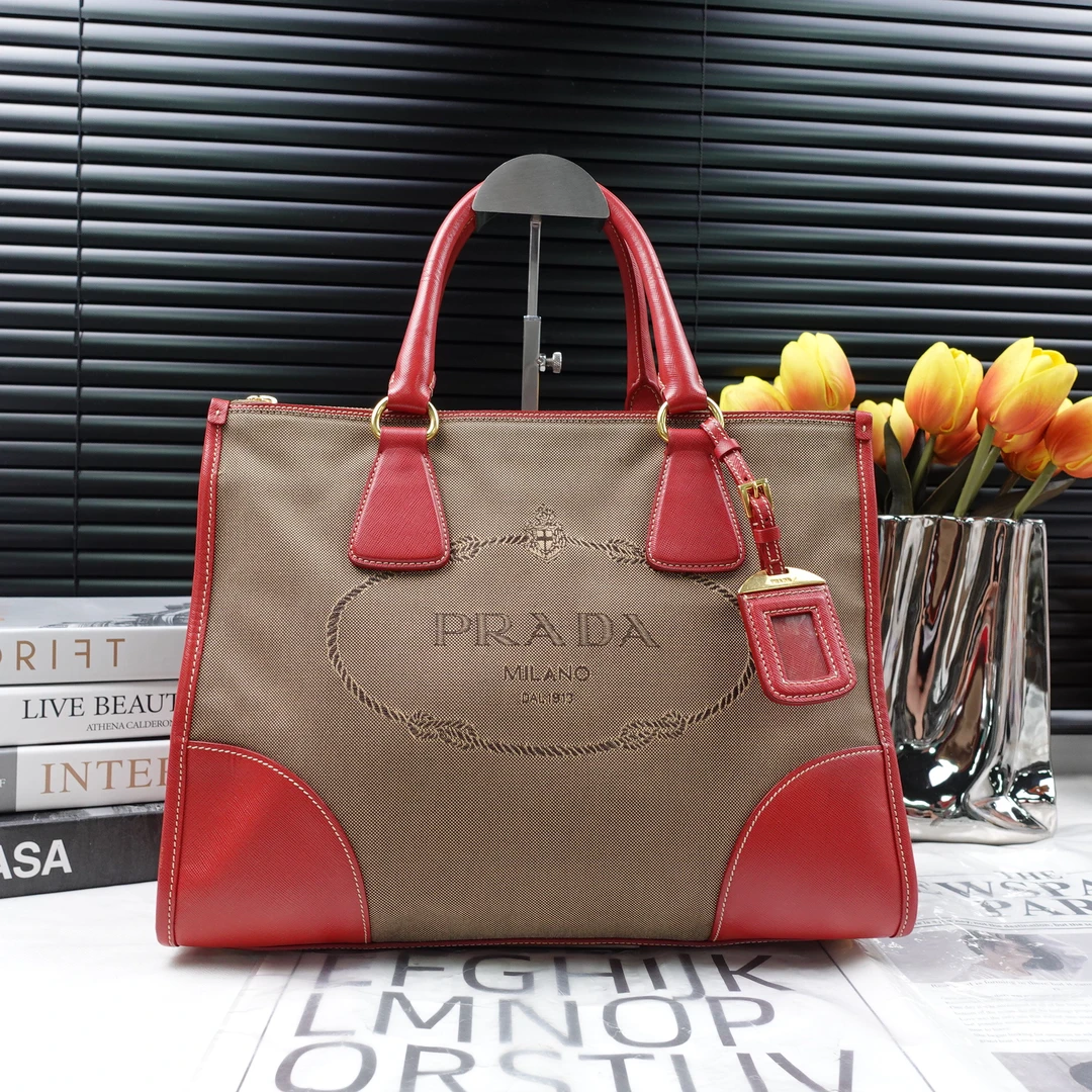 95新 Prada/普拉达 单肩包/T10253882