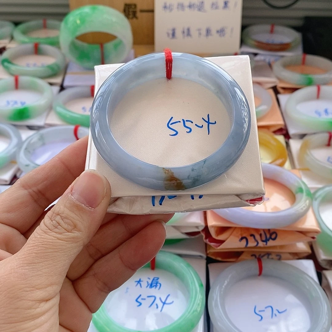 翡翠手镯未镶嵌12号