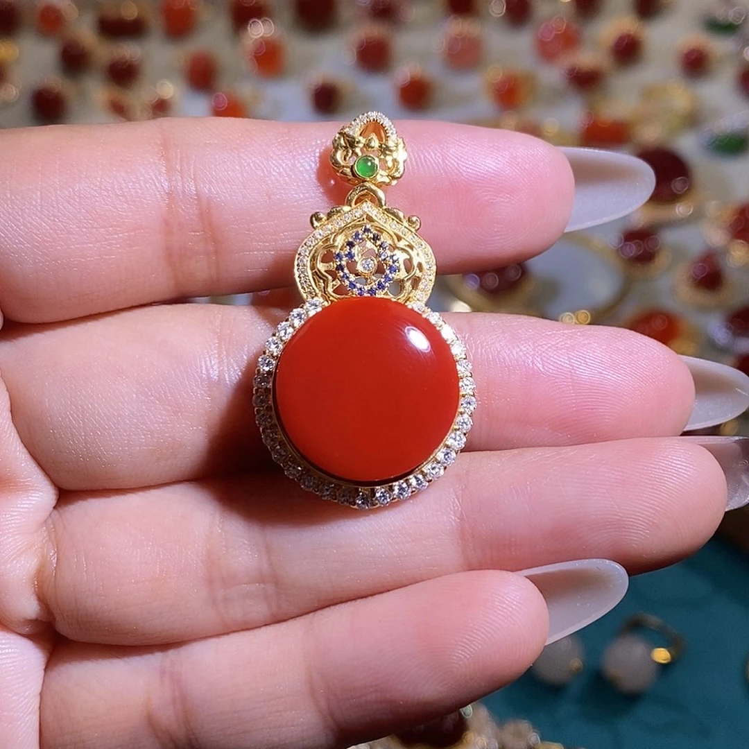 南红玛瑙18K金镶嵌吊坠(不含链)