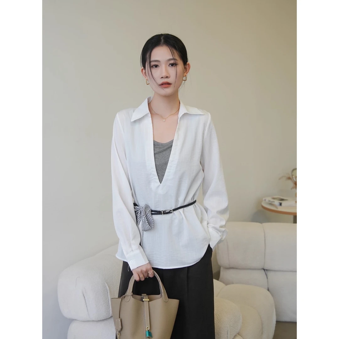 女士衬衫秋季2025新款POLO领假两件拼接衬衣宽松长袖上衣白色打底
