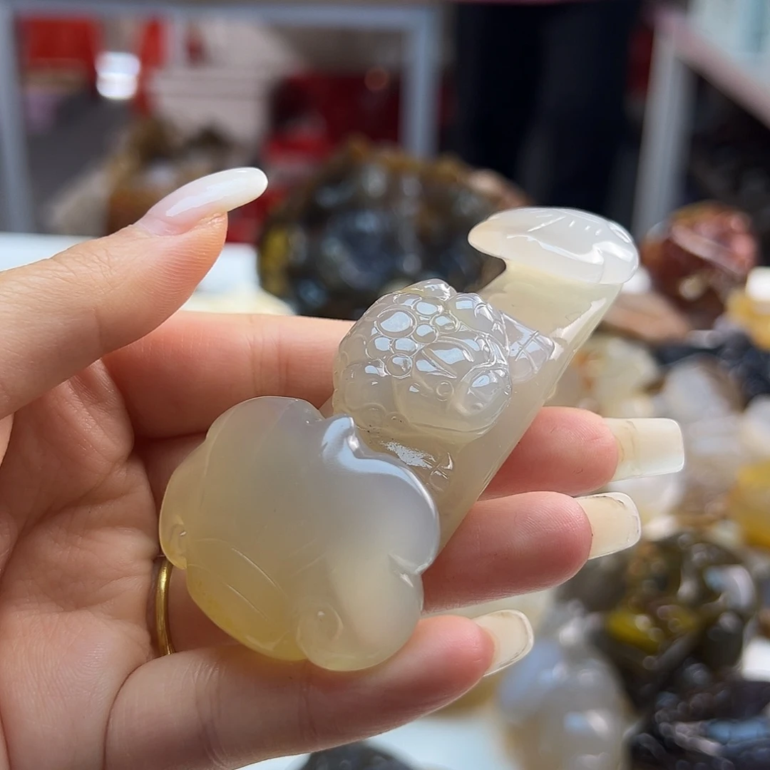 玛瑙/玉髓未镶嵌吊坠(不含链)