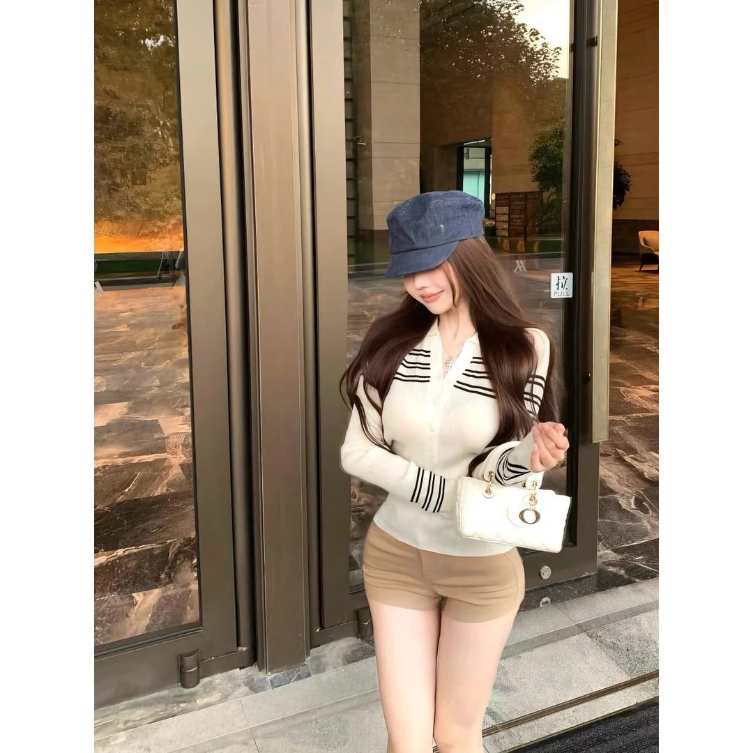 韩系条纹半开领短袖夏季简约新款设计感小众针织衫修身显瘦上衣