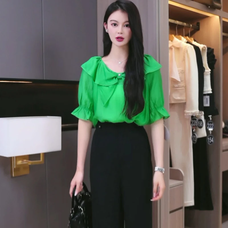 32395【依系列】泡泡袖衬衫1I312198D