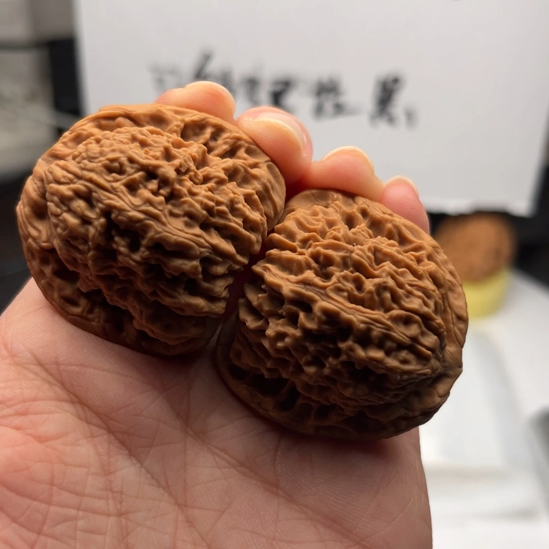 文玩核桃吊坠南疆40