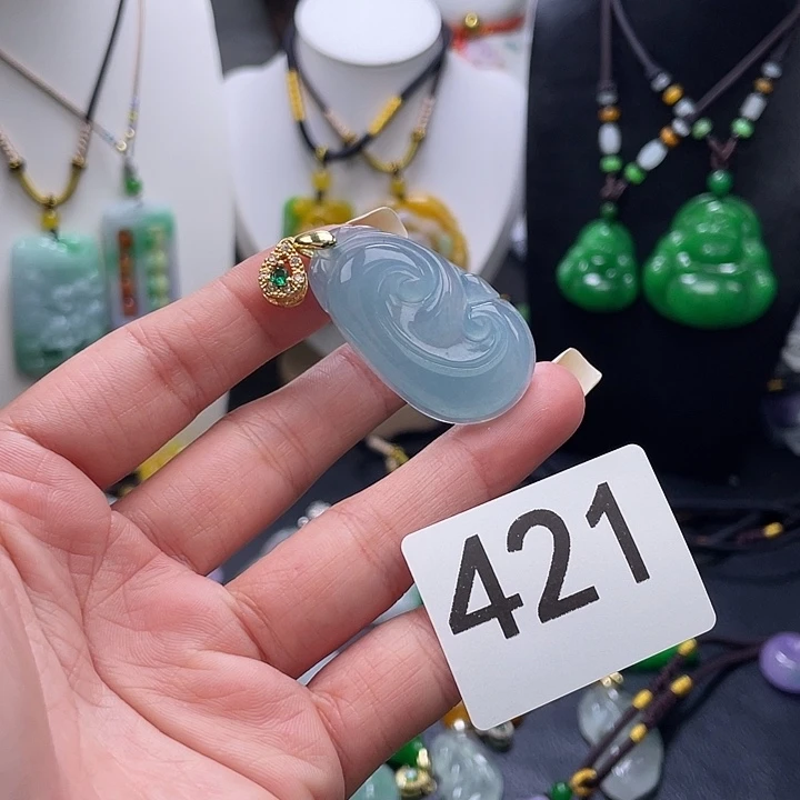 翡翠未镶嵌吊坠(赠链)