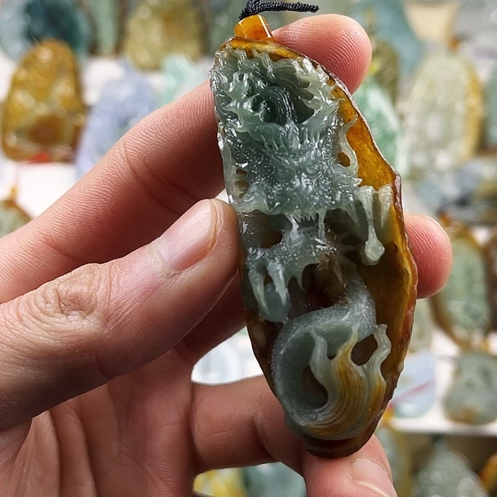 定制翡翠未镶嵌翡翠