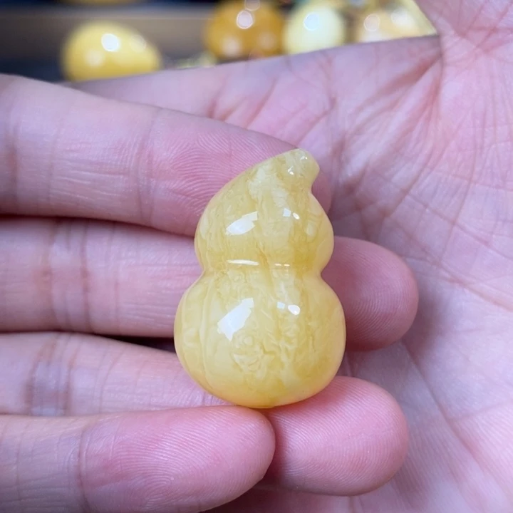 未镶嵌琥珀裸石葫芦