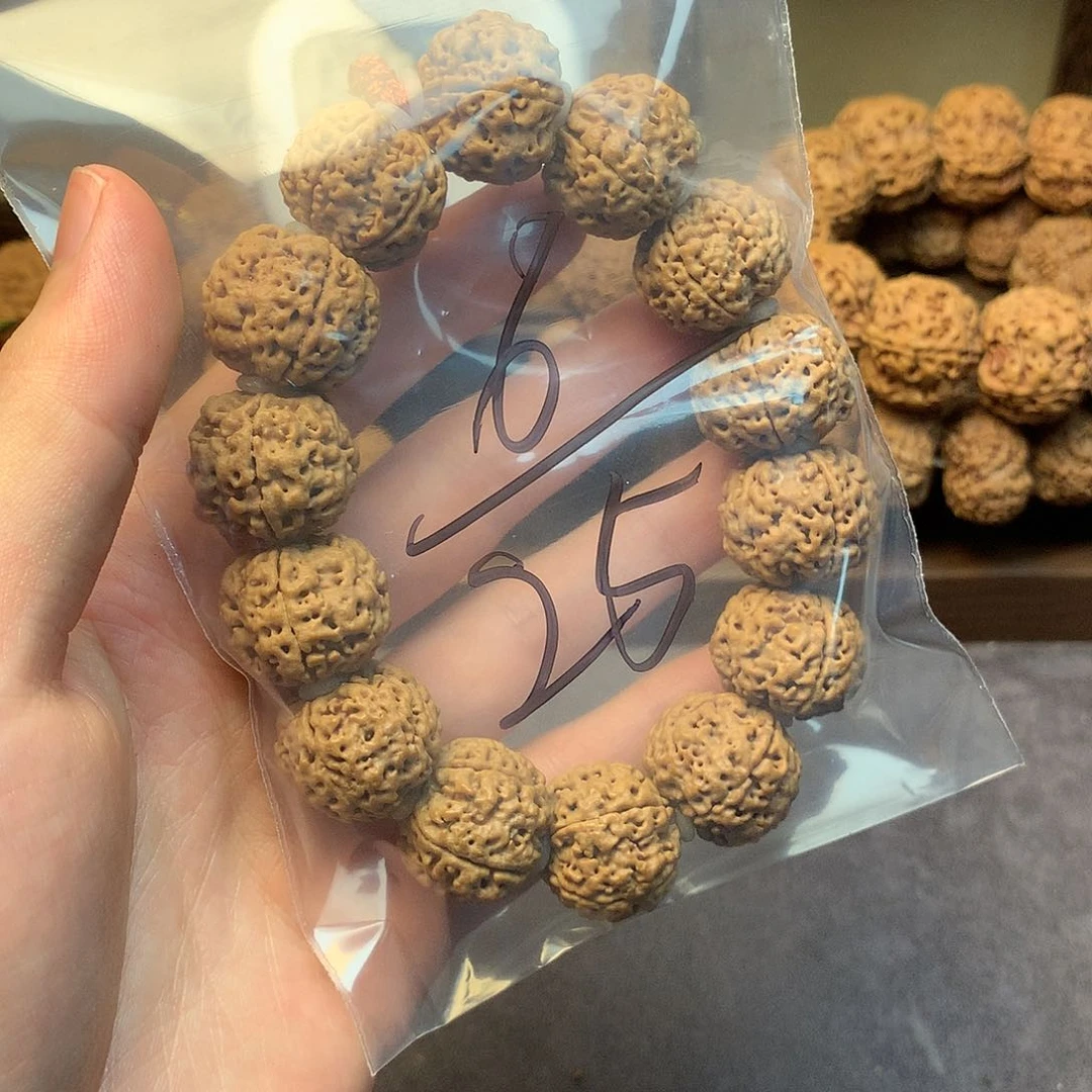 金刚菩提吊坠巴***斯6////////