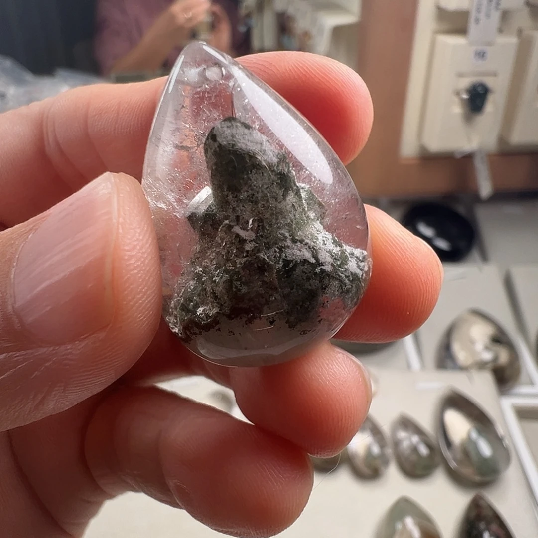 兰***师颈饰银S925镶嵌水晶天然幽灵吊坠