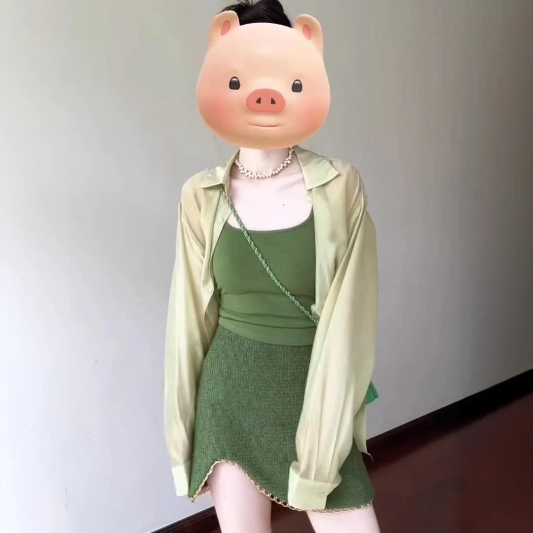 E437+E438+E439时尚宽松防晒长袖衬衫显瘦吊带设计感半身裙三件套