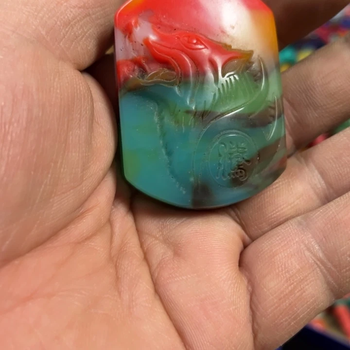 未镶嵌和田玉（糖玉）挂件