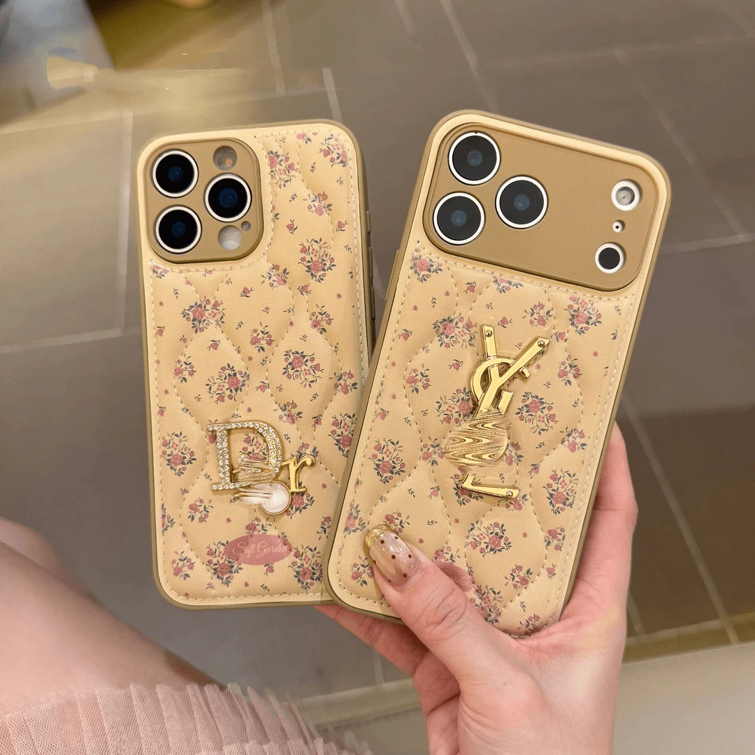 【卡其碎花系列】适用苹果17promax/16/15/14/13全包软边秋冬手机壳