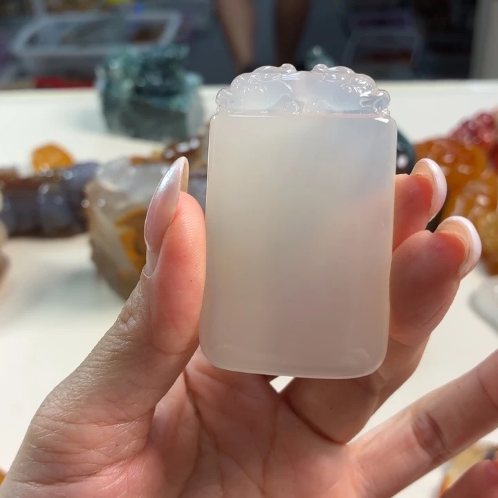 玛瑙/玉髓未镶嵌吊坠(不含链)