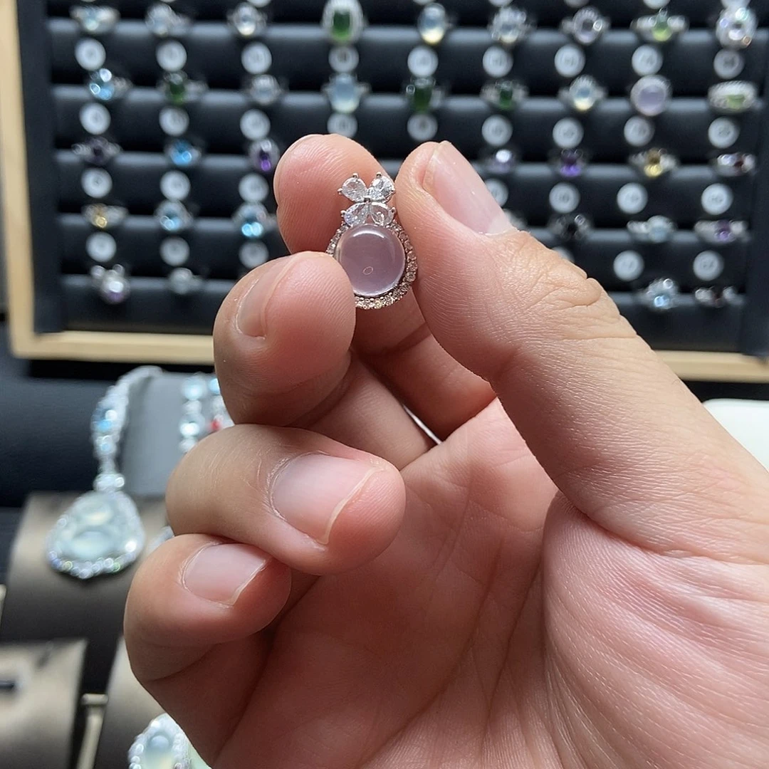 银S925镶嵌蛇纹石玉手链隔**水
