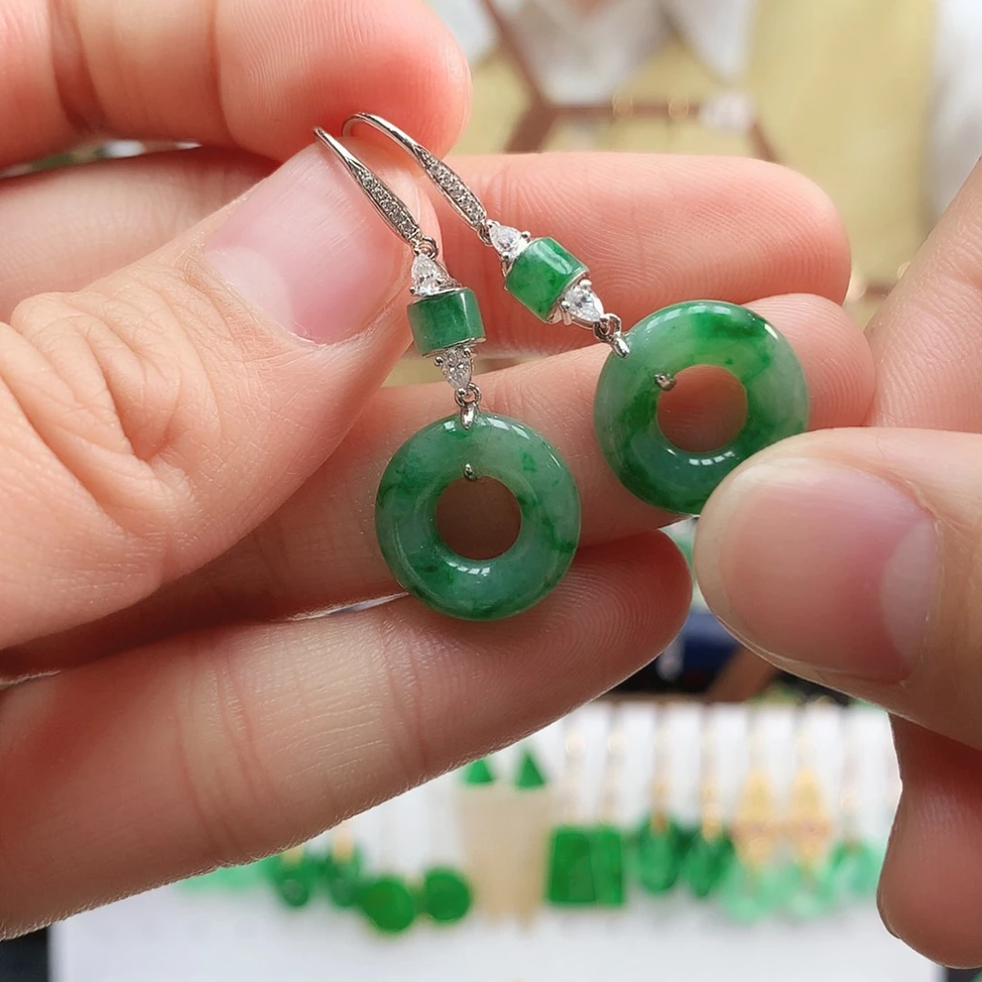 翡翠耳饰18K金镶嵌耳饰