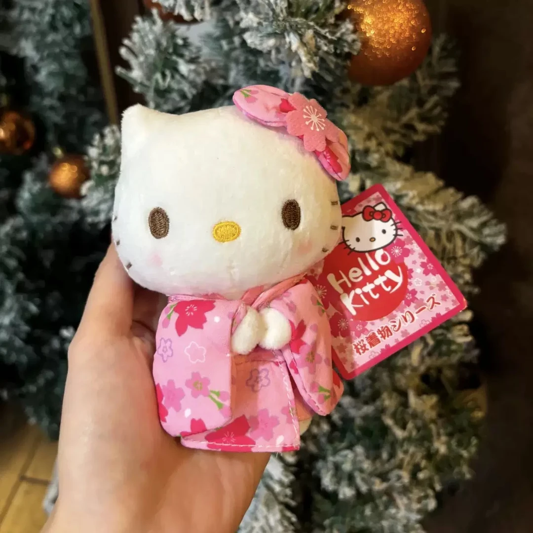 粉色和服kitty挂件