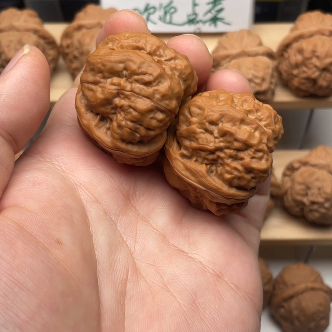 桃核吊坠蛤蟆头开背蹬腿37尺120