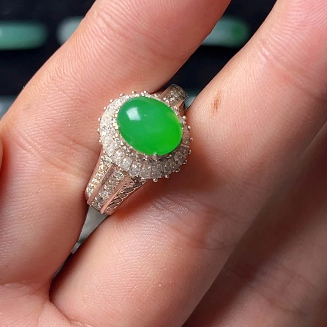 定制翡翠未镶嵌蛋面