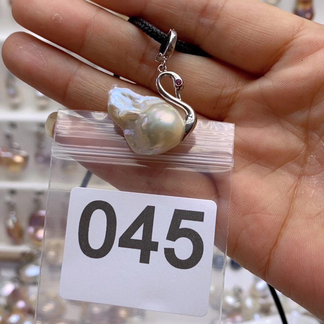 淡水珍珠颈饰银S925镶嵌45