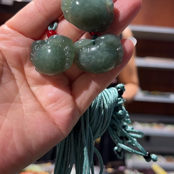 未镶嵌岫玉毛衣链