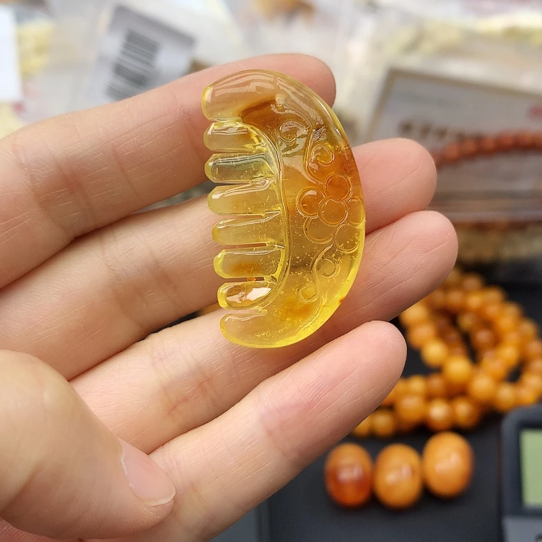 琥珀未镶嵌珠宝奇石