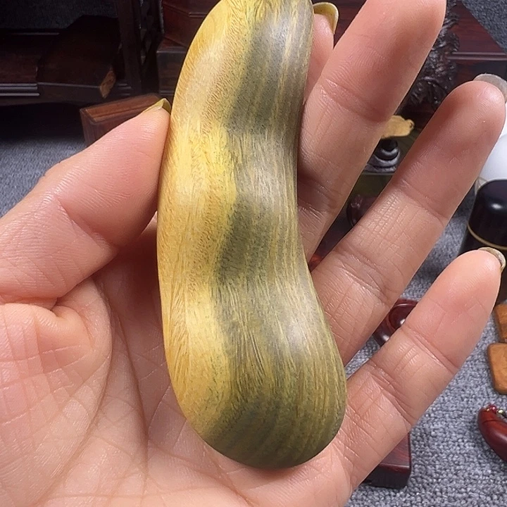 维腊木（绿檀）豆角