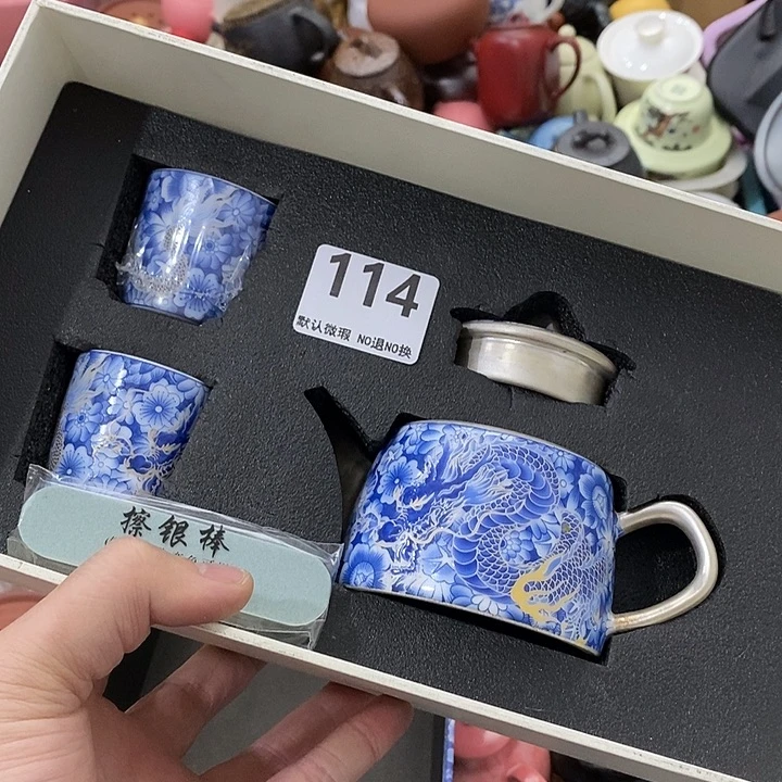 陶瓷艺术品及陶瓷制品