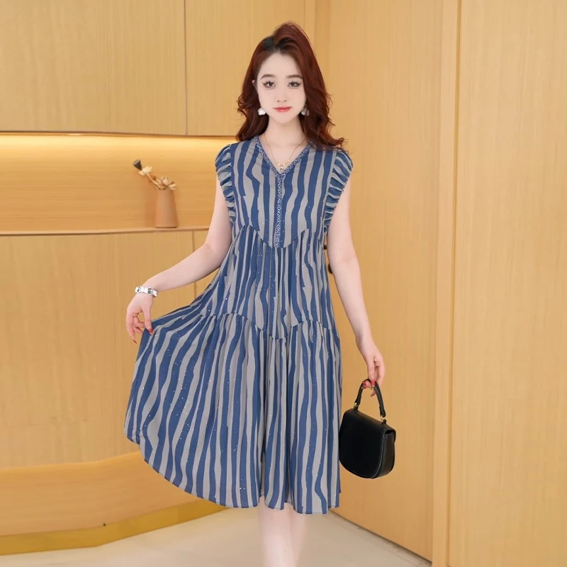 【连衣裙】夏季时尚气质优雅修身减龄小个子洋气绣花韩版连衣裙