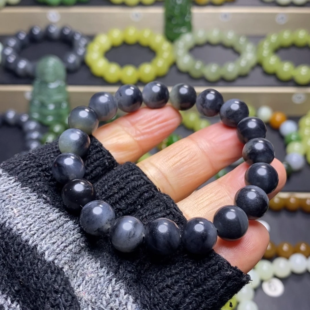 和田玉未镶嵌手串