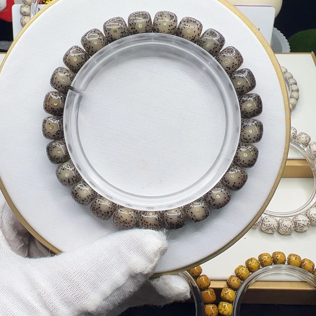 星月菩提手串黑冰糖9✖️8正月留白