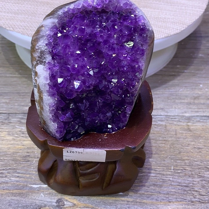未镶嵌大型摆件（非配饰）紫晶
