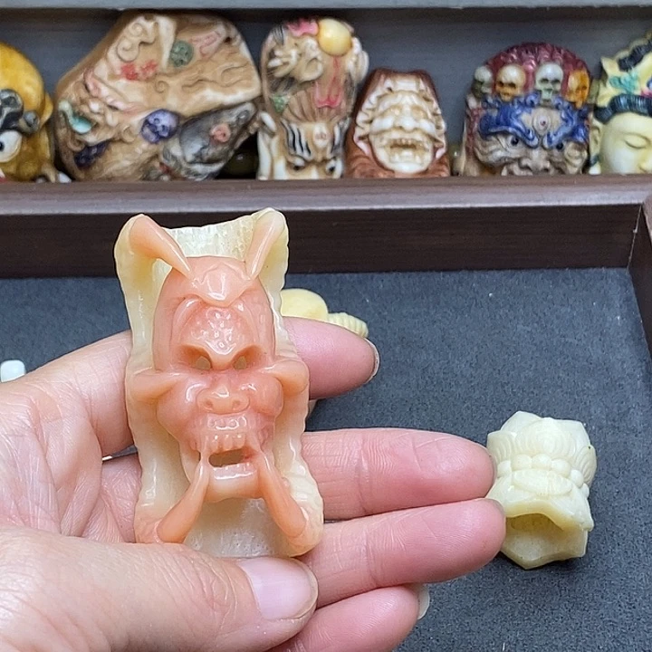 吊坠龙脊菩提驼骨