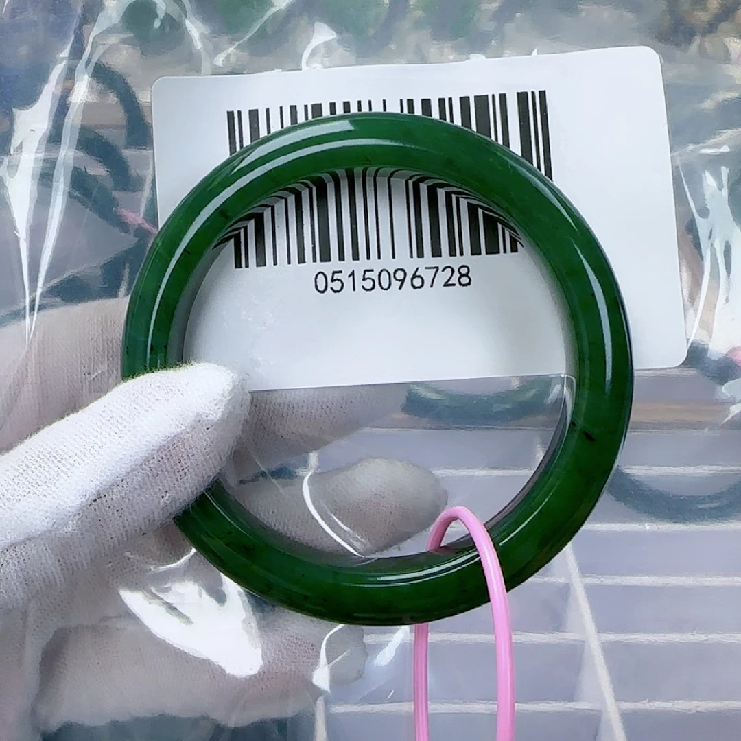 和田玉（碧玉）手镯未镶嵌57