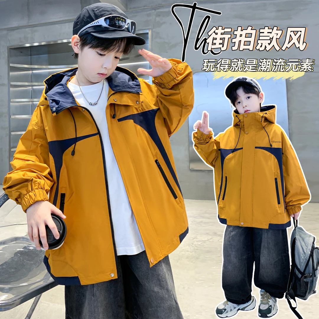 男童春秋款外套2025新款秋季冲锋衣中大儿童男孩秋装酷帅气时髦潮