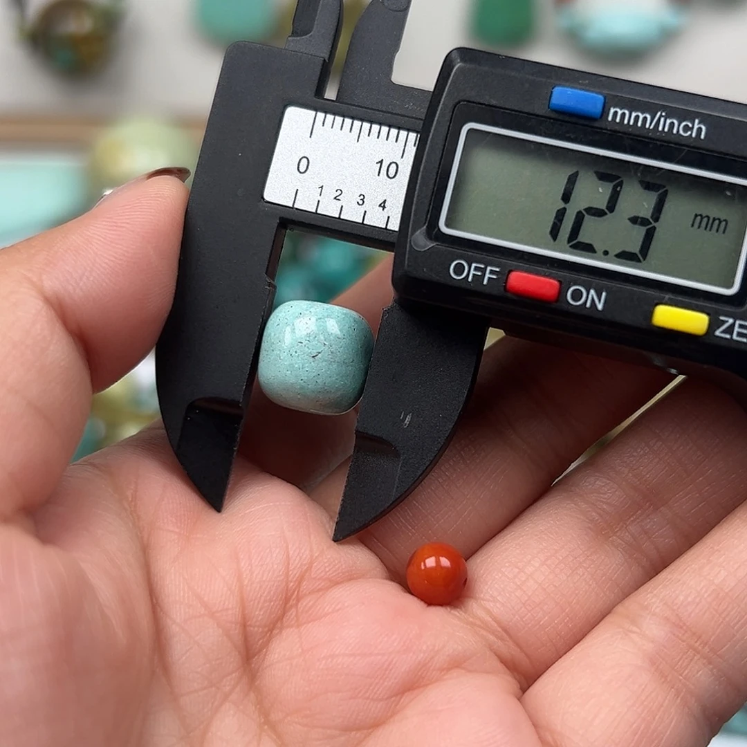 南红玛瑙未镶嵌珠宝奇石