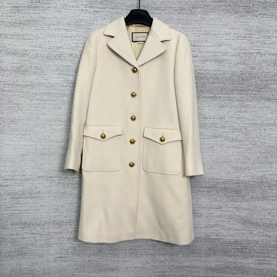 99新 GUCCI/古驰 W118362/双G金扣白色大衣/36码