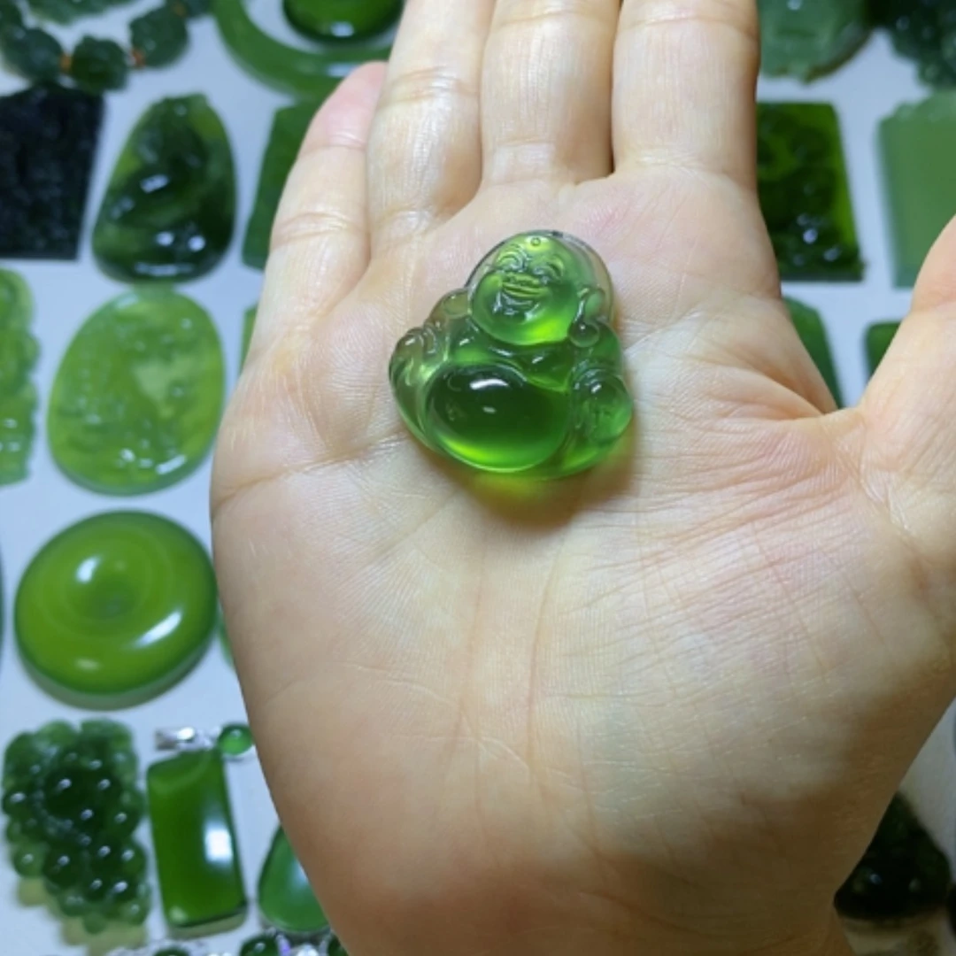 【闪购商品】未镶嵌蛇纹石玉颈饰無*