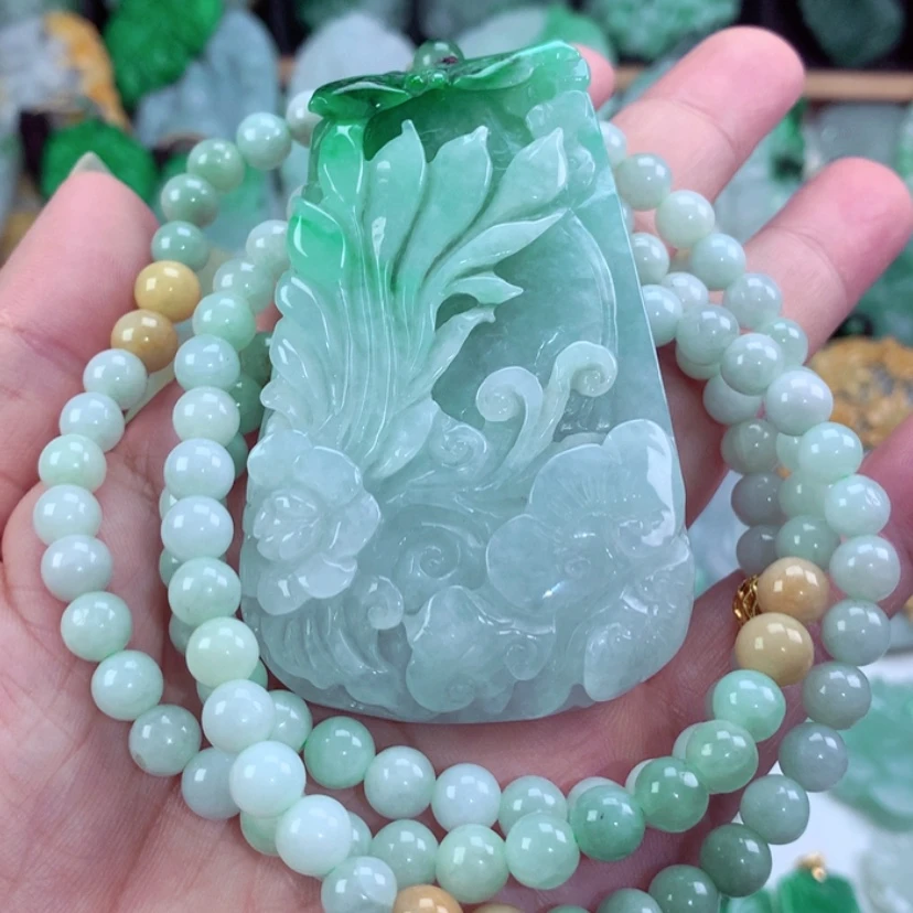 【闪购商品】翡翠未镶嵌吊坠(不含链)
