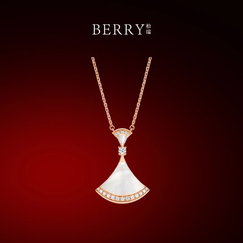 铜合金项链 扇形小裙子项链女镀18k金