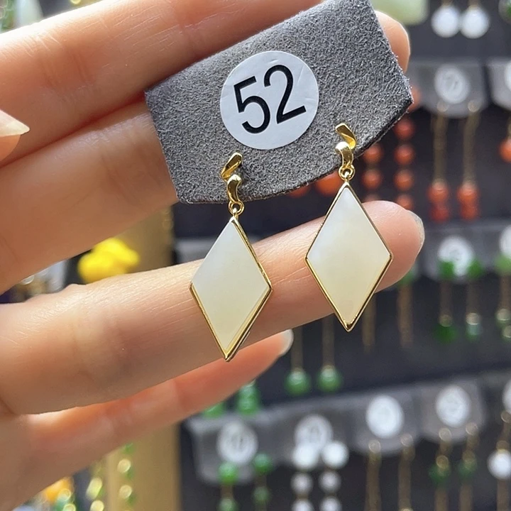 和田玉银S925镶嵌耳饰