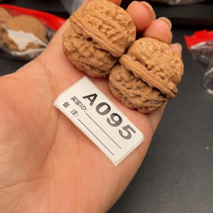 吊坠文玩核桃核桃