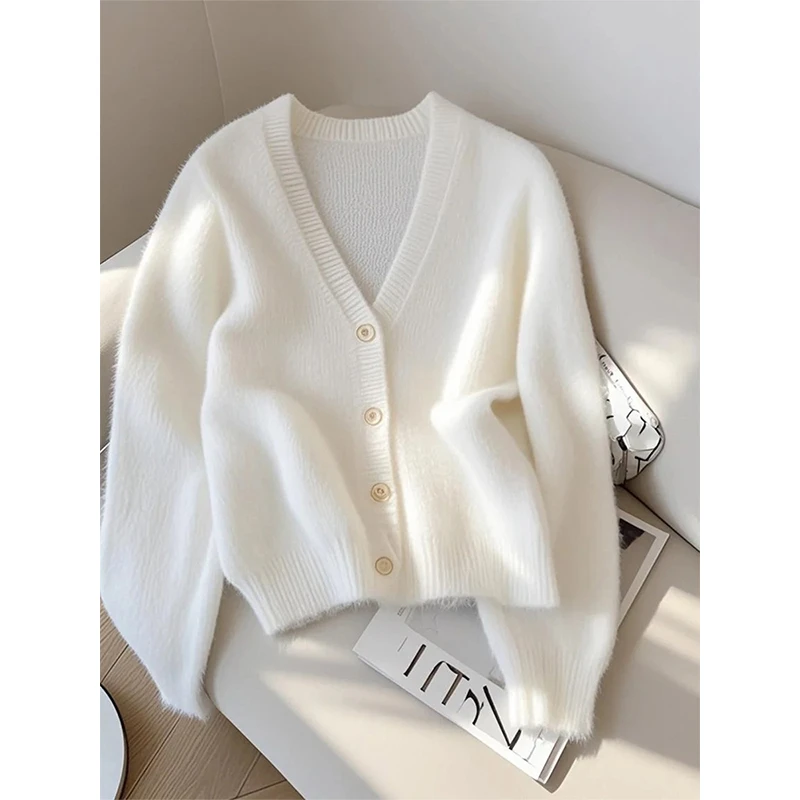 纯欲慵懒风女装法式气质V领长袖针织衫秋冬季新款宽松毛衣打底衫